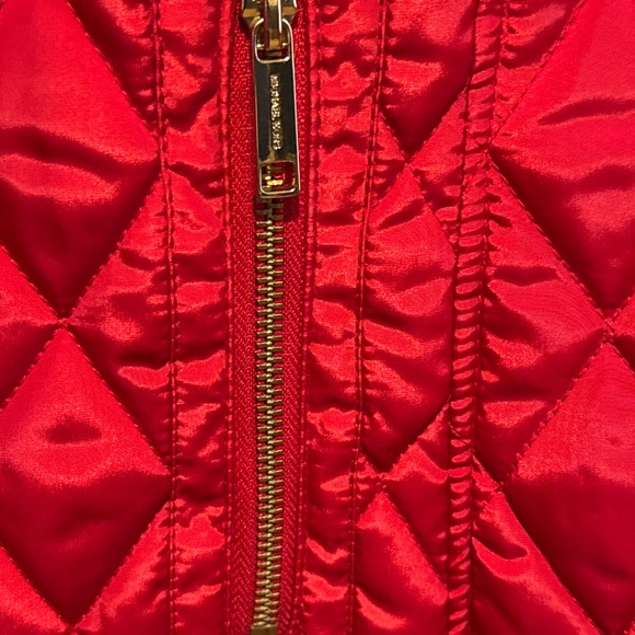 Michael Kors Red Quilted jacket EUC M - Picture 5 of 8